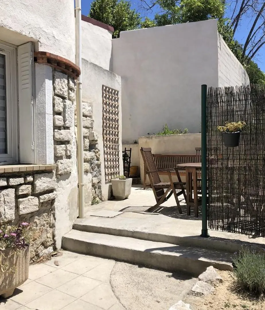Joli Studio Cosy Marseille 0*,  France